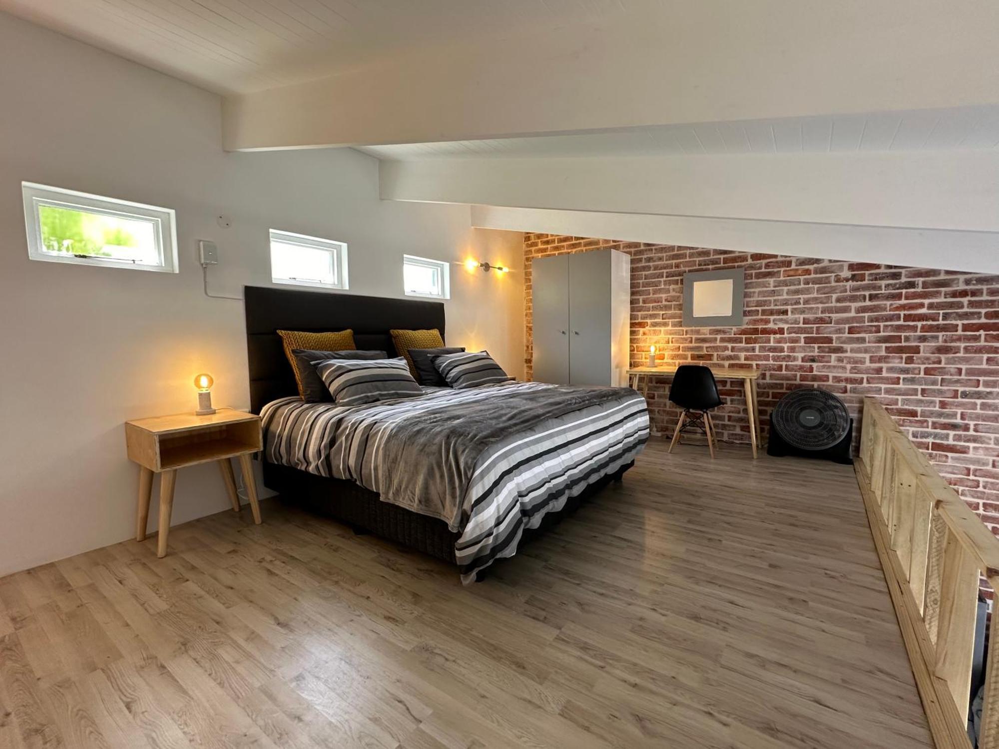 Modern Apartments Downtown Plettenberg Bay Bagian luar foto