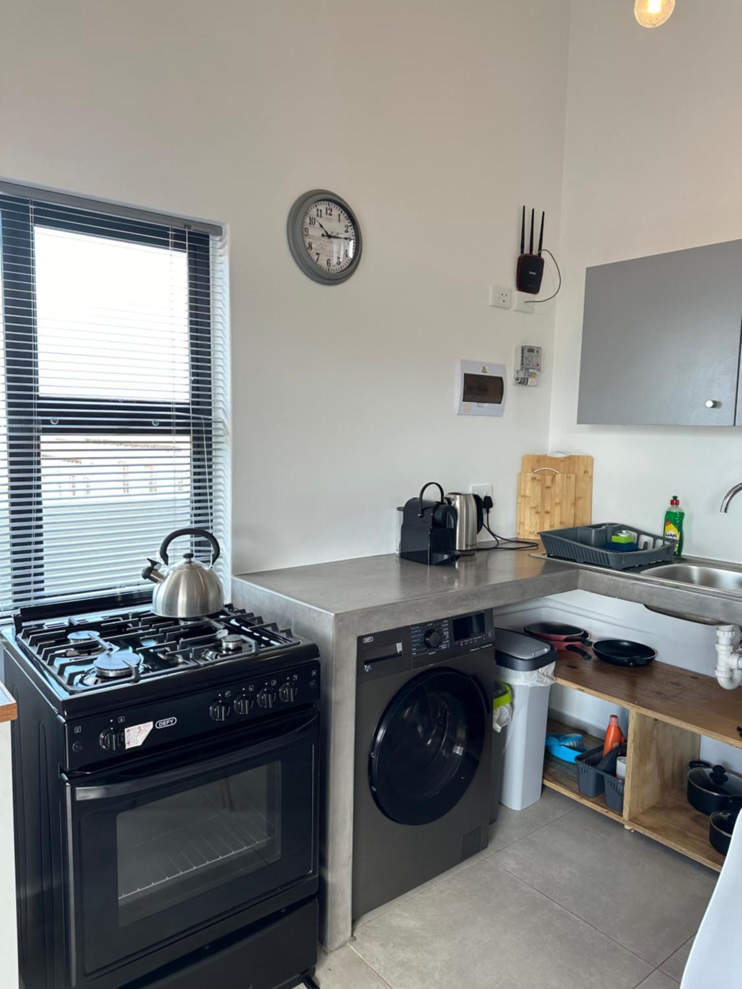 Modern Apartments Downtown Plettenberg Bay Bagian luar foto